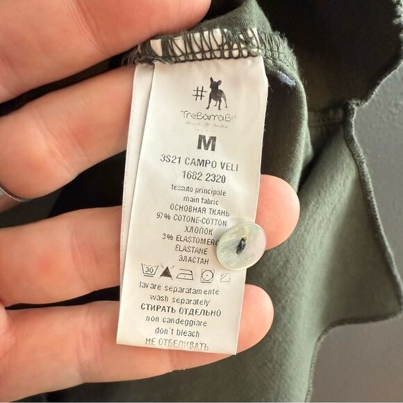 Trebarrabi Green Velvet Button Down W/ Asymmetrical Size M - Picture 7 of 7